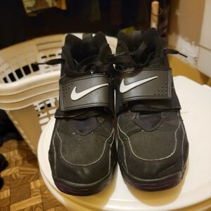 Nike Black and Dark Purple Athletic Shoes
